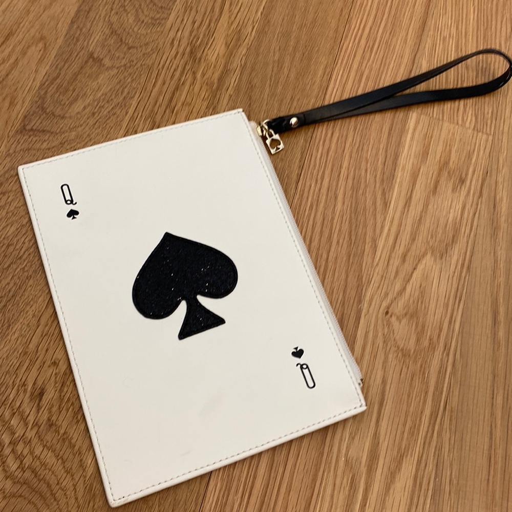 Kate Spade Wristlet - Queen of Hearts Card